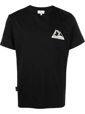 Woolrich Mountain logo-print T-shirt - Black