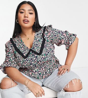 Simply Be collared button through blouse in black ditsy floral-Multi