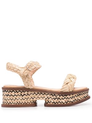 Gabriela Hearst woven-wicker design sandals - Neutrals