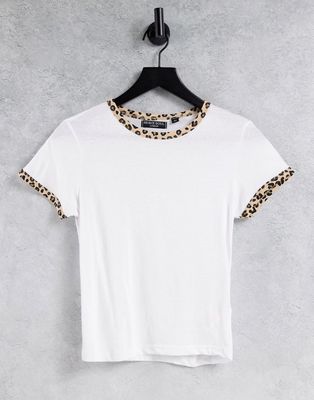 Brave Soul claudine leopard trim ringer T-shirt-White