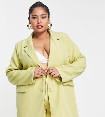 In The Style Plus x Perrie Sian boyfriend blazer in lime - part of a set-Green