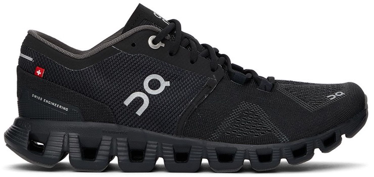 On Black Cloud X Sneakers