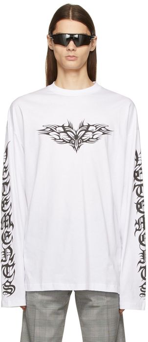 VETEMENTS White Gothic Long Sleeve T-Shirt