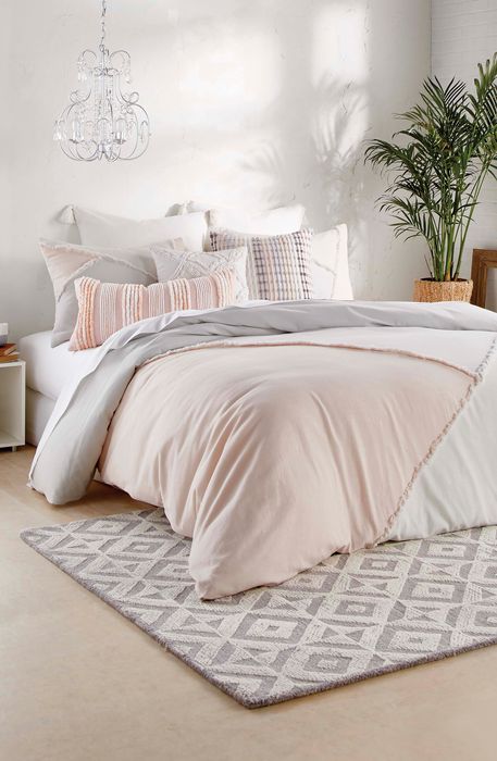 Peri Home Colorblock Comforter & Sham Set in Multi