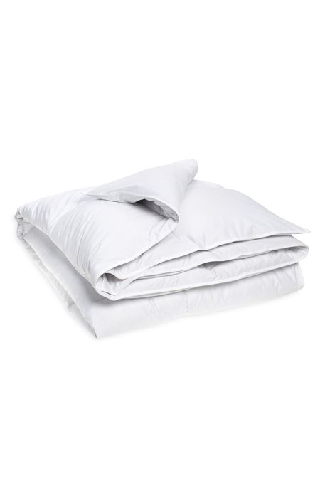 Nordstrom Ultraluxe All Season Down Comforter in White