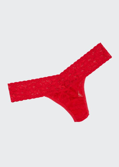Signature Lace Low-Rise Thong