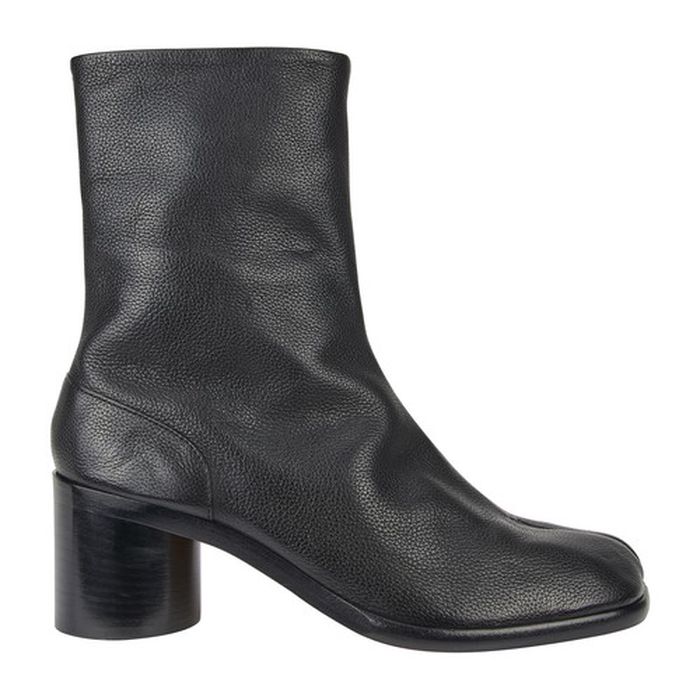Tabi ankle boots
