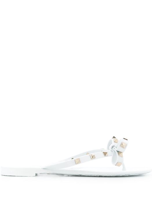 Valentino Garavani Rockstud thong sandals - White
