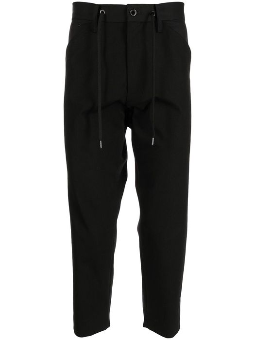 Fumito Ganryu drop-crotch cropped wool trousers - Black