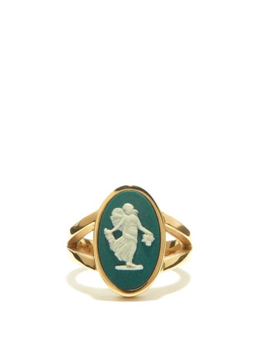 Ferian - Dancing Hours Wedgwood Cameo & Gold Signet Ring - Womens - Green White