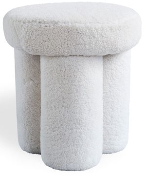101 Copenhagen shearling Big Foot stool - White