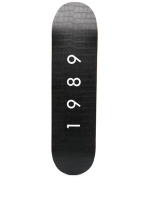1989 STUDIO logo-print wood skateboard deck - Black