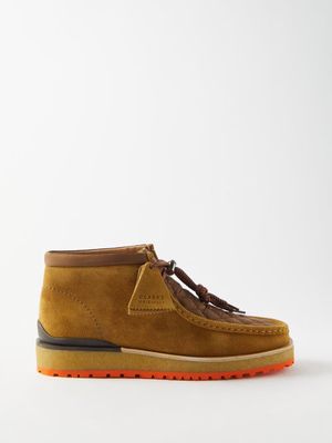 2 Moncler 1952 - X Clarks Wallabees Diamond-quilted Suede Shoes - Mens - Brown