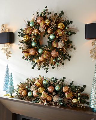 28" Art Deco Christmas Prelit Wreath