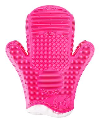 2X Sigma Spa Brush Cleaning Glove &#150; Pink