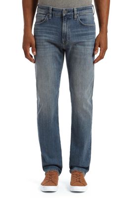 34 Heritage Courage Straight Leg Jeans in Mid Brushed Organic