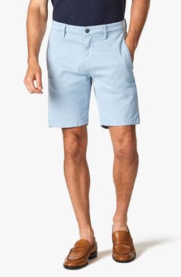 34 Heritage Nevada Flat Front Soft Touch Twill Shorts in Faded Denim Soft