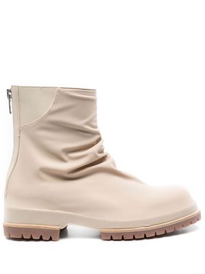 424 ruched leather ankle boots - Neutrals