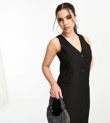 4th & Reckless Petite exclusive sleeveless tailored mini dress in black