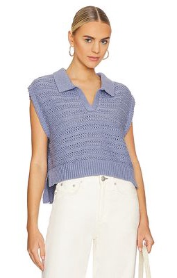 525 Crimped Polo Vest in Blue