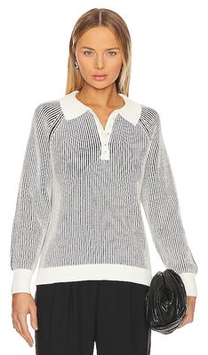 525 Plaited Johnny Collar Pullover Sweater in Black,White
