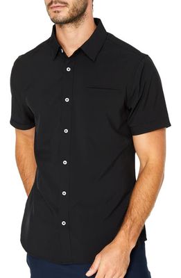 7 Diamonds Grant Solid Performance Short Sleeve Button-Up Shirt in Black