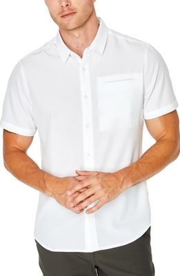7 Diamonds Grant Solid Performance Short Sleeve Button-Up Shirt in White