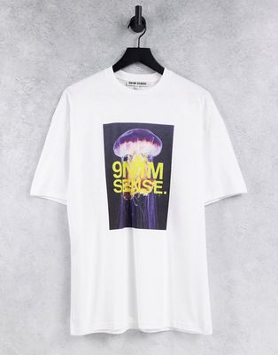 9N1M SENSE T-shirt with jelly fish print in white