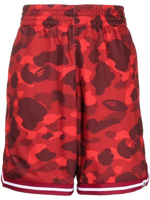 A BATHING APE® camouflage-print track shorts - Red