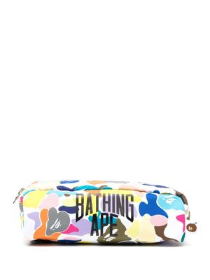 A BATHING APE® graphic-print zipped travel pouch - Multicolour