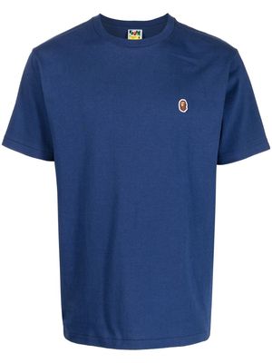 A BATHING APE® logo-patch T-shirt - Blue