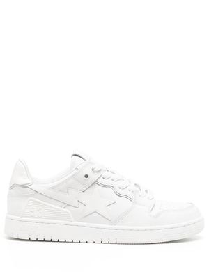 A BATHING APE® star-patch lace-up sneakers - White