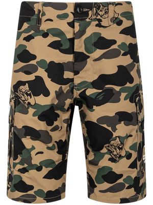A BATHING APE® Ursus Military shorts - Brown