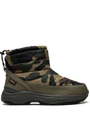 A BATHING APE® x Suicoke Bower camouflage-print boots - Green