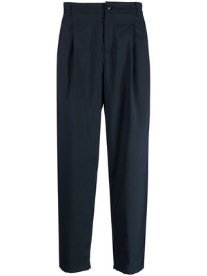 A Kind of Guise box-pleat straight-leg trousers - Black