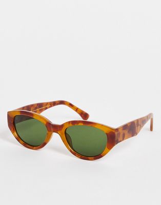 A.Kjaerbede Winnie round sunglasses in demi light brown transparent
