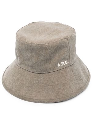 A.P.C. logo-embroidered bucket hat - Green