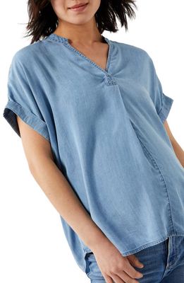 A PEA IN THE POD Relaxed Chambray Maternity Top