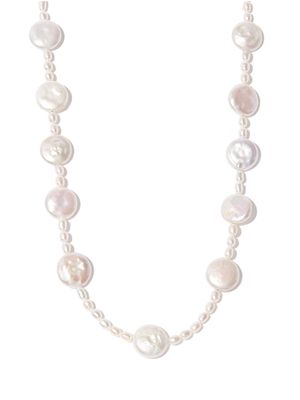 A Sinner in Pearls pearl flat bead necklace - White