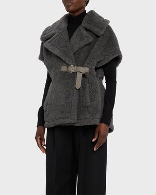 Abavo2 Teddy Cape With Buckle