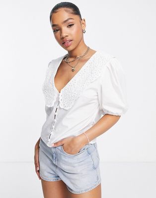 Abercrombie & Fitch lace collar top in white