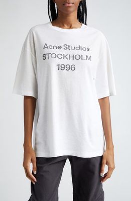 Acne Studios Exford 1996 Mélange Distressed Logo Cotton & Hemp Graphic T-Shirt in Dusty White