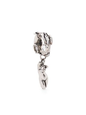 Acne Studios statue-charm single earring - Silver