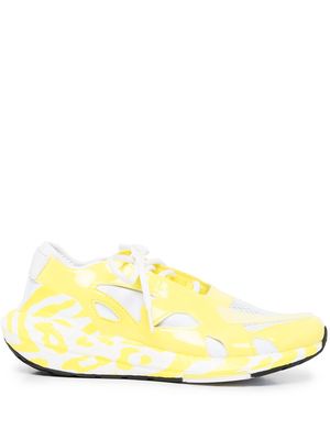 adidas by Stella McCartney UltraBoost 22 Graphic sneakers - Yellow