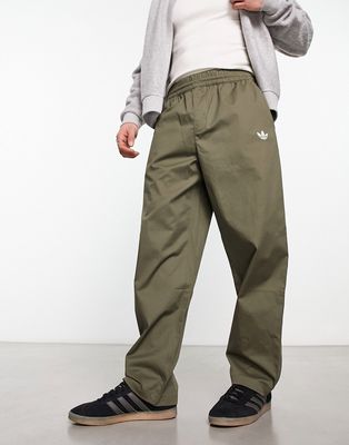 adidas Originals Bloke Pop Chino pants in khaki-Green