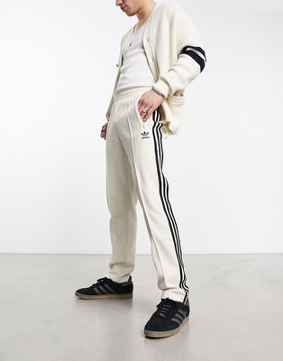 adidas Originals House Of Adicolor BB sweatpants in off white