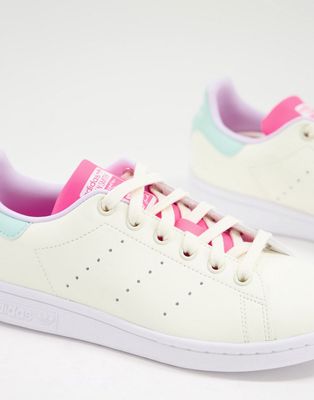 adidas Originals Stan Smith sneakers in white with color pops - WHITE
