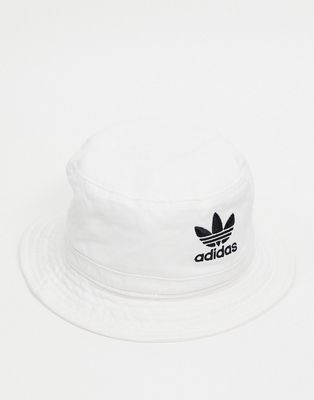 adidas Originals unisex washed bucket hat-White