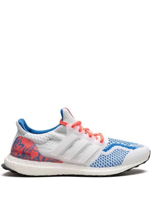 adidas Ultraboost 5 DNA sneakers - White