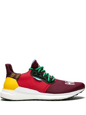 adidas x Pharrell Williams Solar Hu Glide "Friends and Family" sneakers - Red